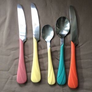 Vintage Fiesta Swirl Flatware Assorted Pieces Made Taiwan Asst Color READ DESC